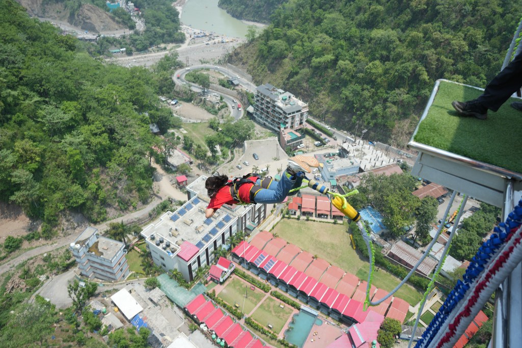 A Chaotic Leap: Our Spontaneous Rishikesh Trip & India’s Highest Bungee Jump